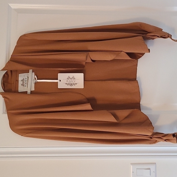 ESLEY Asymetrical Front opening Camel brown blazer Jacket Size Large NWT - Picture 2 of 7